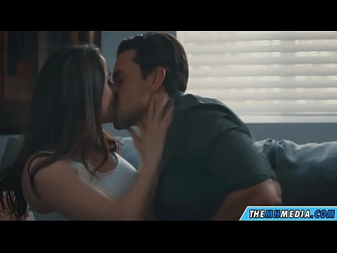 ❤️ Romantikong pakikipagtalik sa isang magandang busty na ina ️❌ Anal porn sa amin ❌️❤